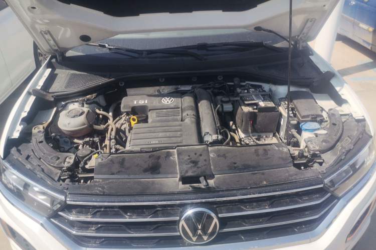 Used Volkswagen T-ROC 2020 280TSI DSG Two-Wheel-Drive Elite Version Engine Bay