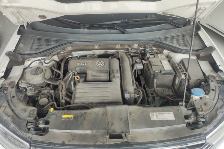 Used Volkswagen T-ROC 2020 280TSI DSG Two-Wheel Drive Comfort Version Engine Bay