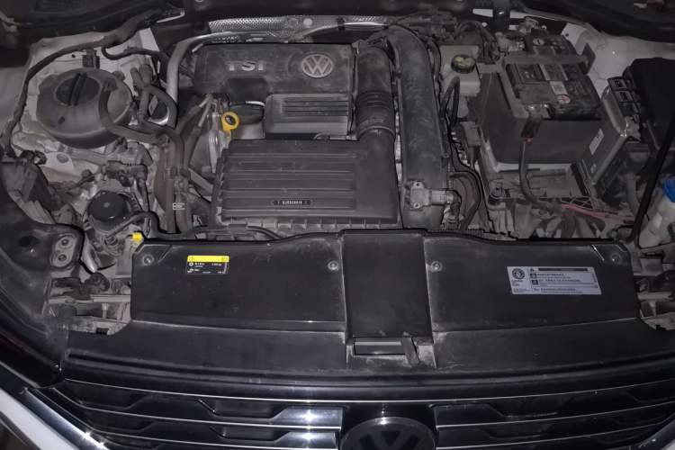 Used Volkswagen T-ROC 2020 280TSI DSG Two-Wheel Drive Comfort Version Engine Bay