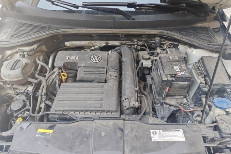 Used Volkswagen T-ROC 2020 230TSI DSG Two-Wheel Drive Advanced Version Engine Bay