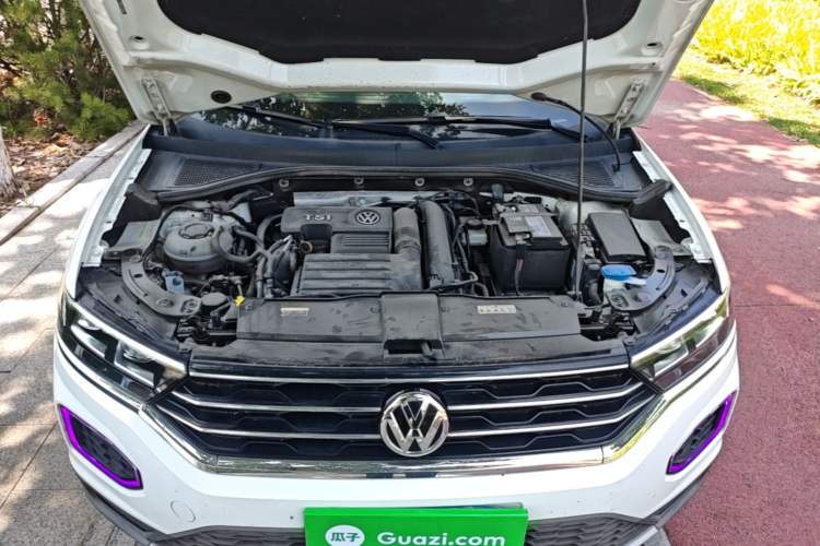 Used Volkswagen T-ROC 2020 280TSI DSG Two-Wheel-Drive Elite Version Engine Bay