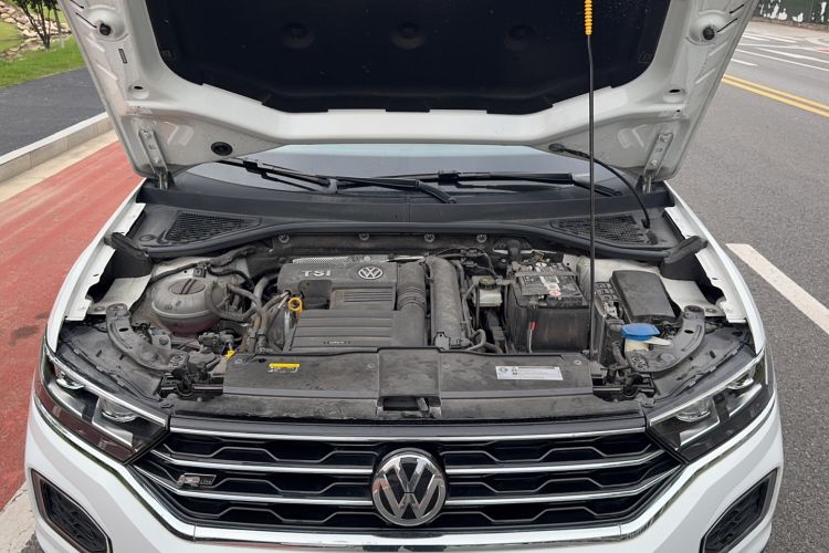 Used Volkswagen T-ROC 2020 280TSI DSG Two-Wheel Drive Comfort Version Engine Bay