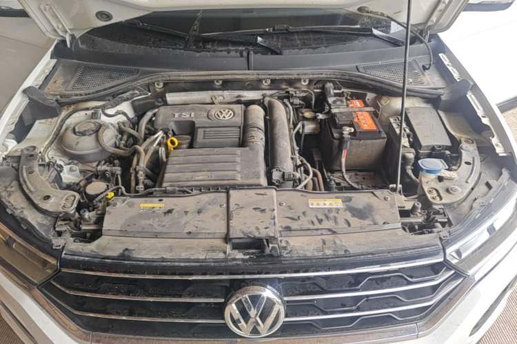 Used Volkswagen T-ROC 2020 280TSI DSG Two-Wheel-Drive Elite Version Engine Bay