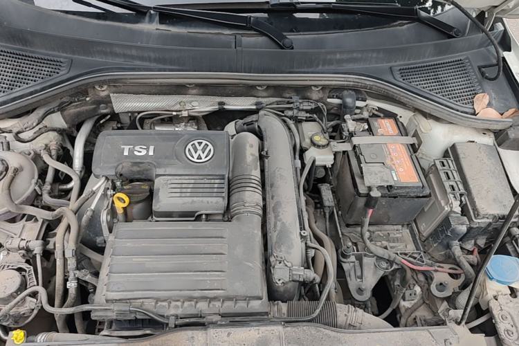 Used Volkswagen T-ROC 2020 230TSI DSG Two-Wheel Drive Advanced Version Engine Bay