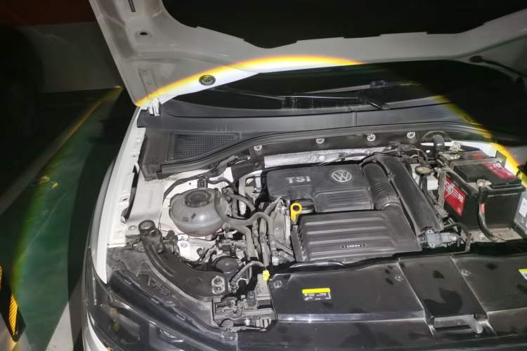 Used Volkswagen T-ROC 2020 280TSI DSG Two-Wheel Drive Advanced Version Engine Bay Right