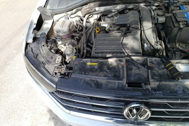 Used Volkswagen T-ROC 2020 230TSI DSG Two-Wheel Drive Advanced Version Engine Bay Right