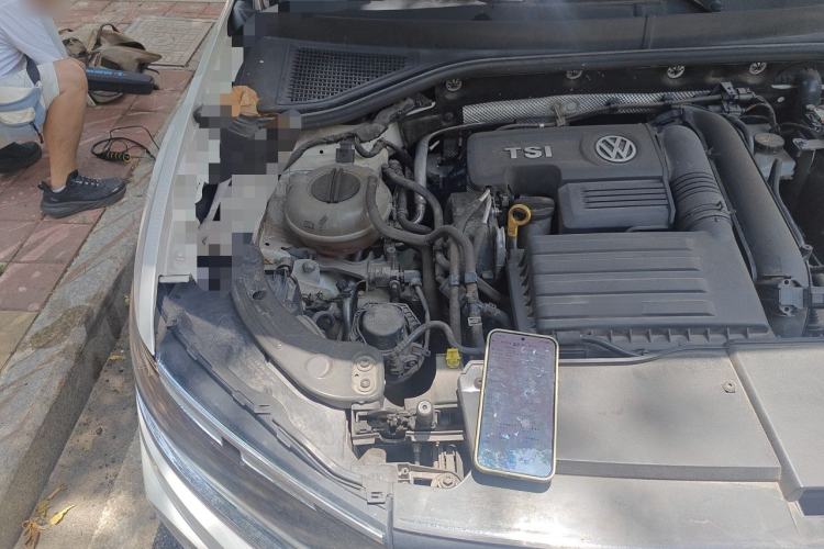 Used Volkswagen T-ROC 2020 280TSI DSG Two-Wheel Drive Comfort Version Engine Bay Right