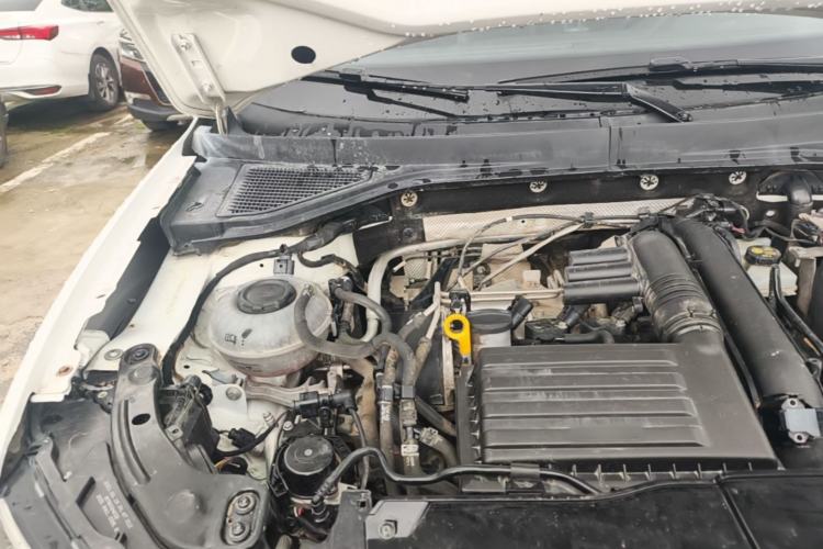 Used Volkswagen T-ROC  Engine Bay Right