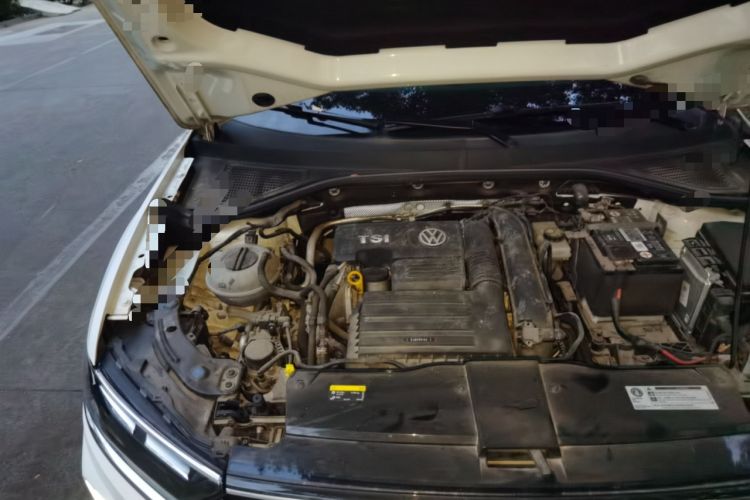 Used Volkswagen T-ROC 2020 280TSI DSG Two-Wheel Drive Comfort Version Engine Bay Right