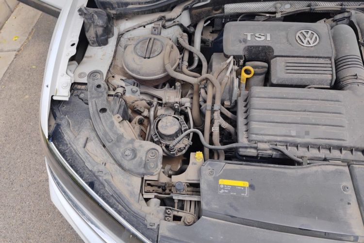 Used Volkswagen T-ROC 2020 280TSI DSG Two-Wheel Drive Advanced Version Engine Bay Right
