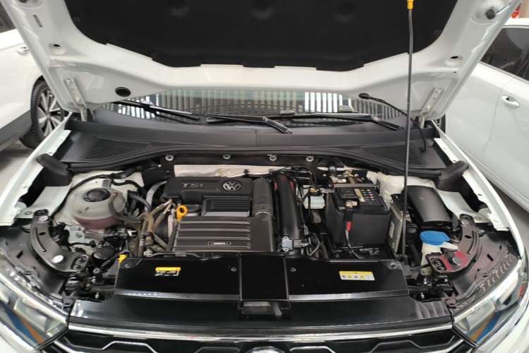 Used Volkswagen T-ROC 2020 280TSI DSG Two-Wheel-Drive Elite Version Engine Bay