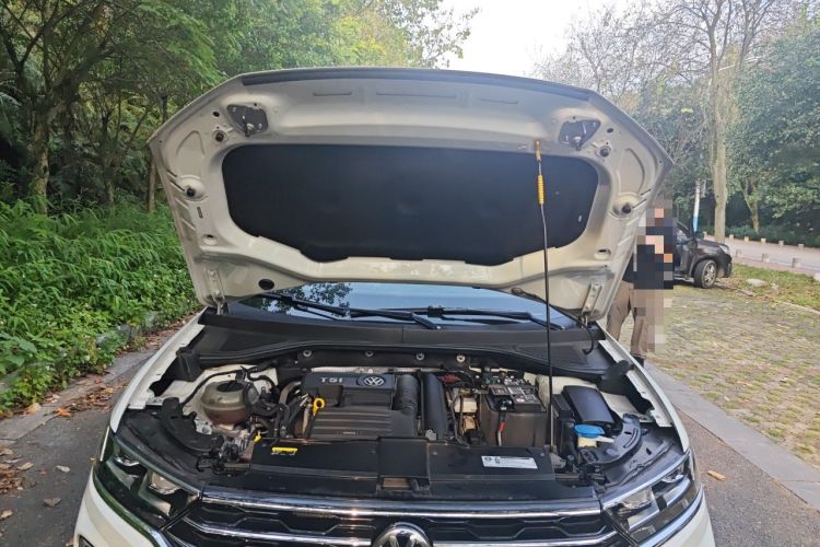 Used Volkswagen T-ROC 2020 280TSI DSG Two-Wheel Drive Comfort Version Engine Bay