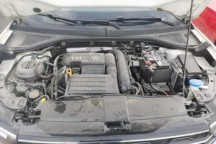 Used Volkswagen T-ROC 2020 280TSI DSG Two-Wheel Drive Advanced Version Engine Bay