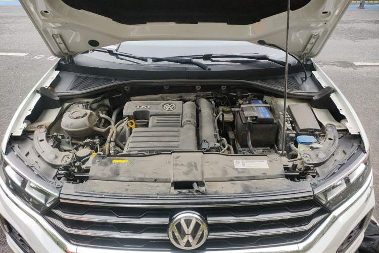 Used Volkswagen T-ROC 2020 280TSI DSG Two-Wheel Drive Comfort Version Engine Bay