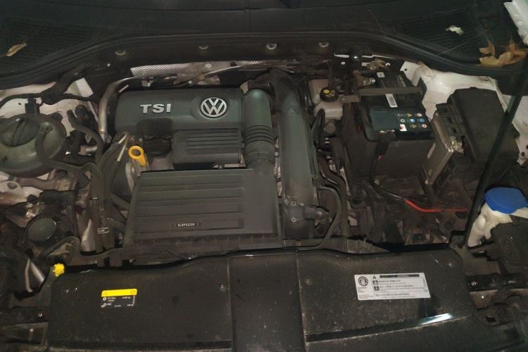 Used Volkswagen T-ROC 2020 280TSI DSG Two-Wheel Drive Comfort Version Engine Bay