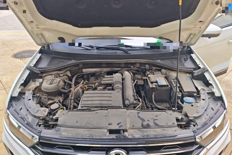 Used Volkswagen T-ROC 2020 280TSI DSG Two-Wheel Drive Advanced Version Engine Bay