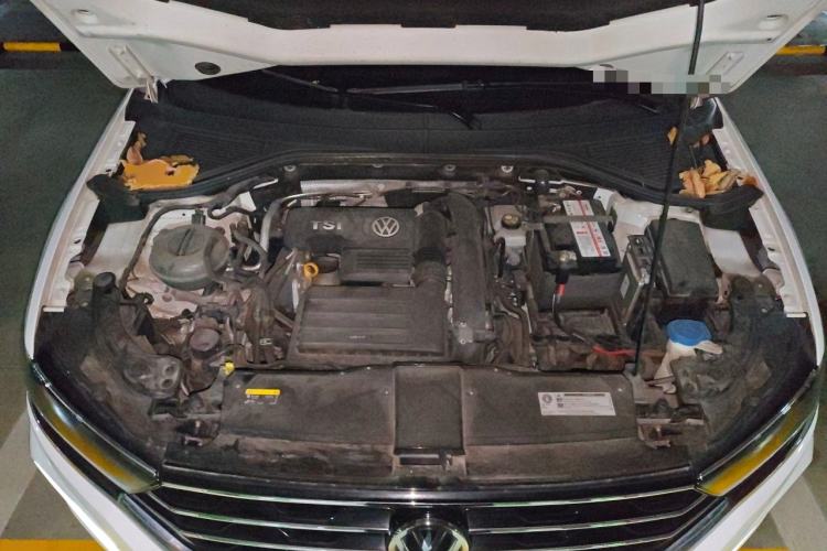 Used Volkswagen T-ROC 2020 280TSI DSG Two-Wheel Drive Comfort Version Engine Bay