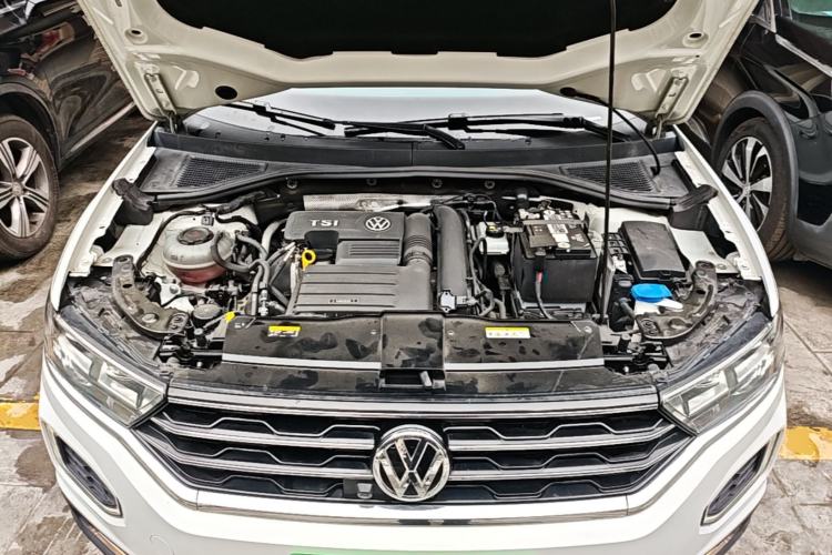 Used Volkswagen T-ROC 2020 280TSI DSG Two-Wheel-Drive Elite Version Engine Bay