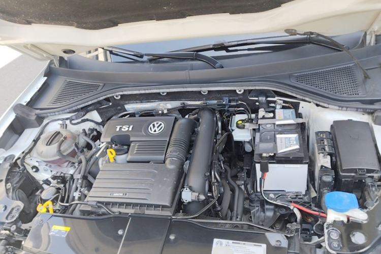 Used Volkswagen T-ROC 2020 230TSI DSG Two-Wheel Drive Advanced Version Engine Bay