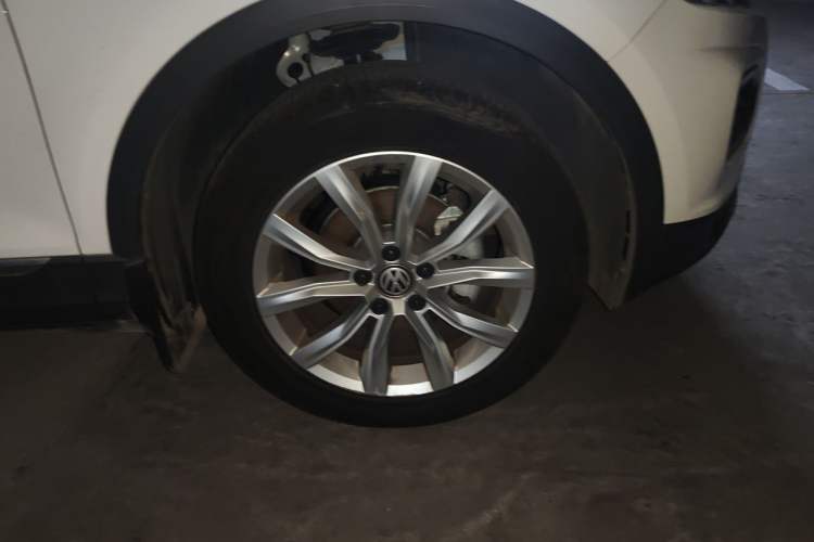 Used Volkswagen T-ROC 2020 280TSI DSG Two-Wheel Drive Advanced Version Exterior 1