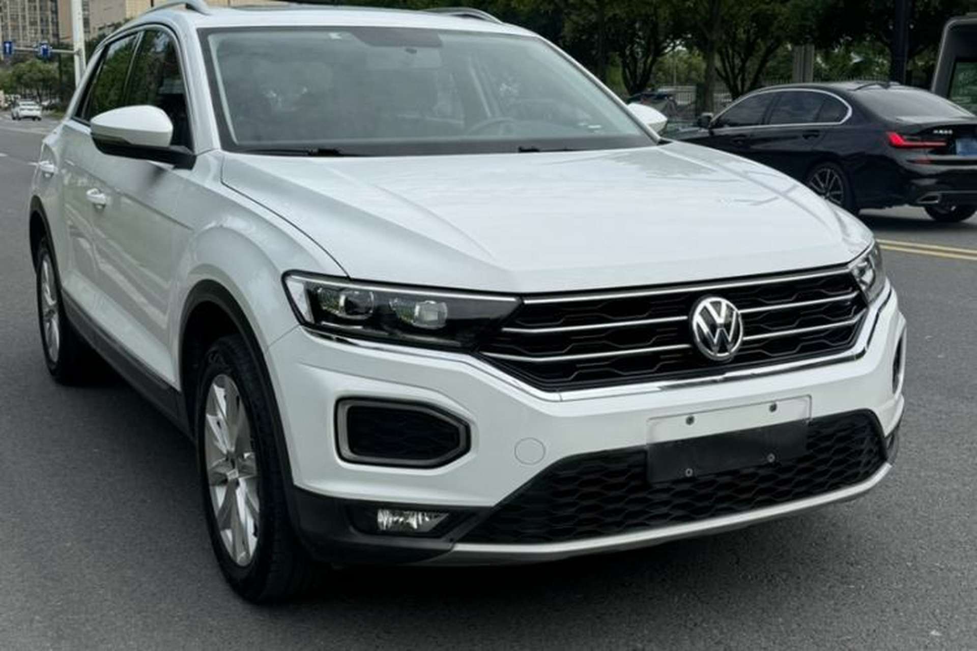 Used Volkswagen T-ROC 2020 230TSI DSG Two-Wheel Drive Advanced Version Exterior 2