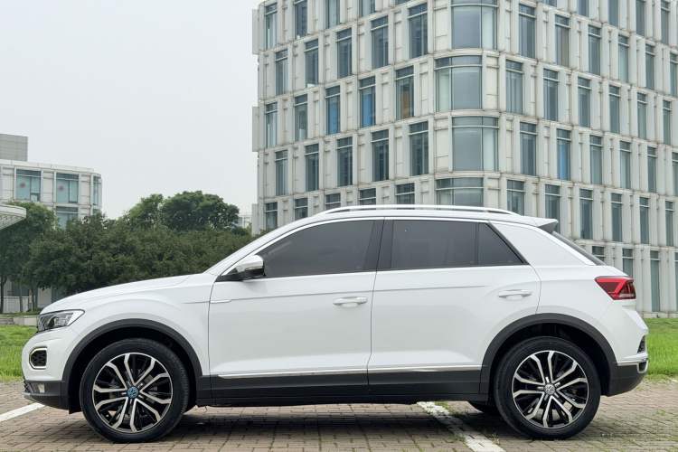 Used Volkswagen T-ROC 2020 280TSI DSG Two-Wheel Drive Comfort Version Exterior 3