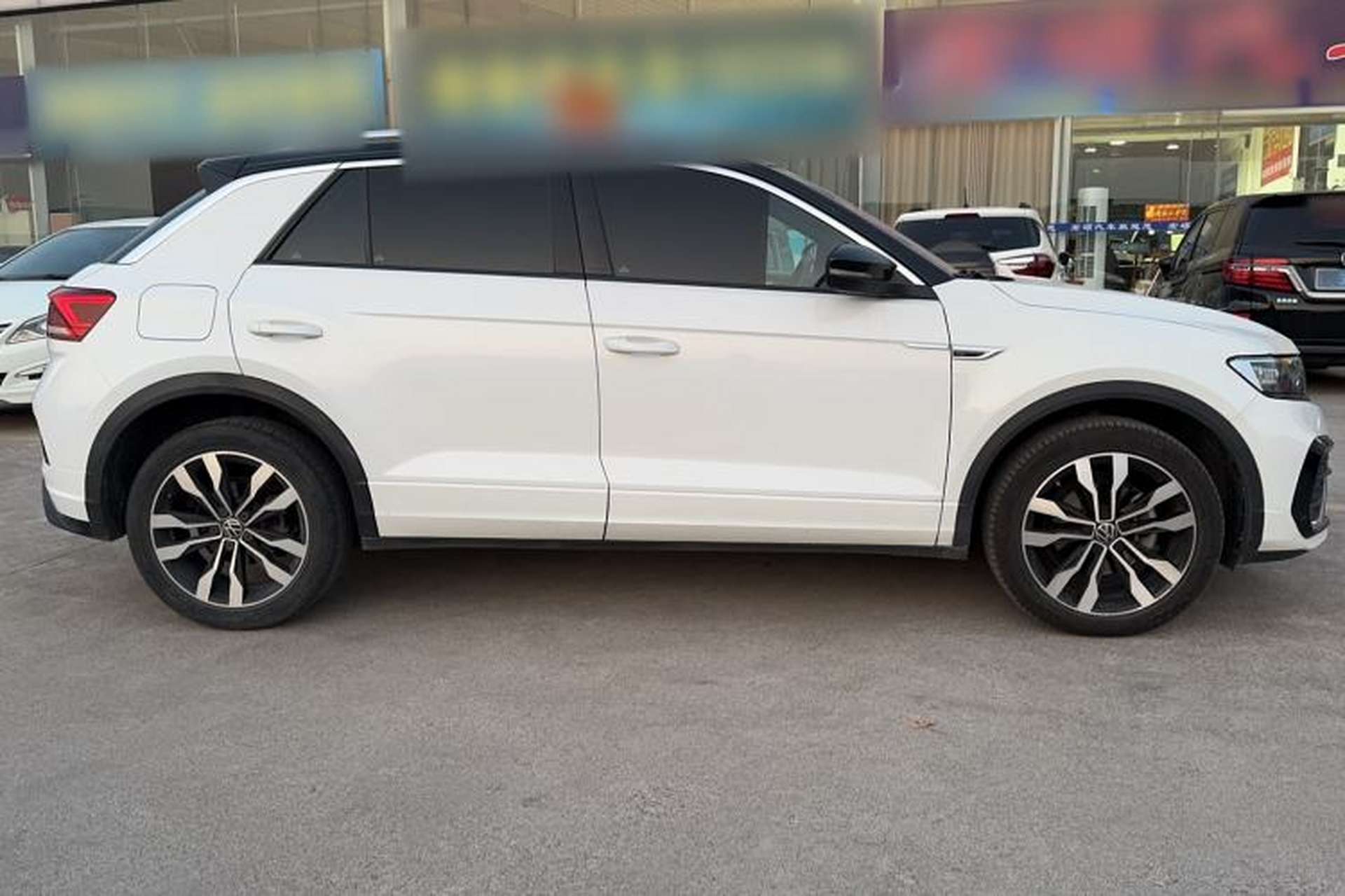 Used Volkswagen T-ROC 2020 280TSI DSG Two-Wheel Drive R-Line Pro Exterior 5