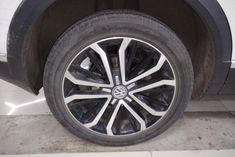 Used Volkswagen T-ROC 2020 280TSI DSG Two-Wheel Drive Comfort Version Exterior 5
