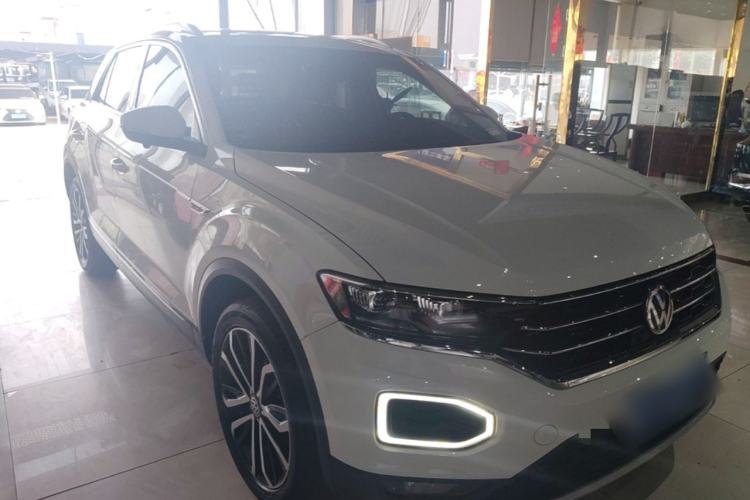 Used Volkswagen T-ROC 2020 280TSI DSG Two-Wheel Drive Comfort Version Front Right 45 Deg