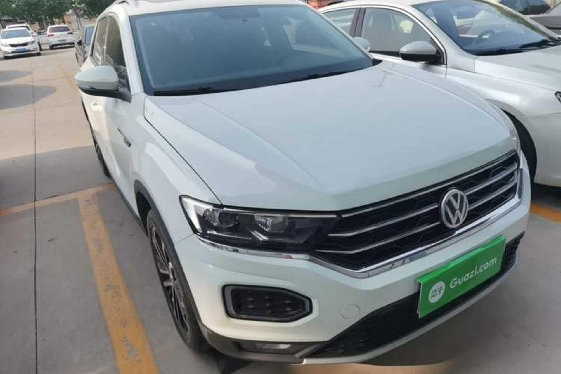 Used Volkswagen T-ROC 2020 280TSI DSG Two-Wheel Drive Comfort Version Front Right 45 Deg