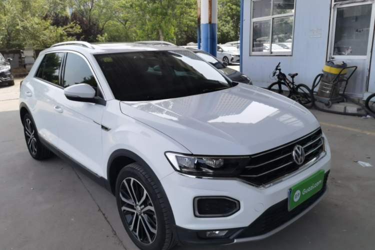Used Volkswagen T-ROC 2020 280TSI DSG Two-Wheel Drive Comfort Version Front Right 45 Deg