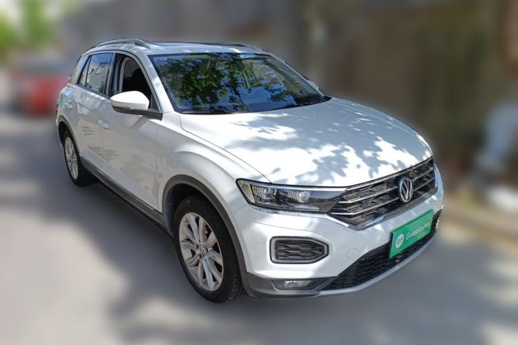 Used Volkswagen T-ROC 2020 230TSI DSG Two-Wheel Drive Advanced Version Front Right 45 Deg