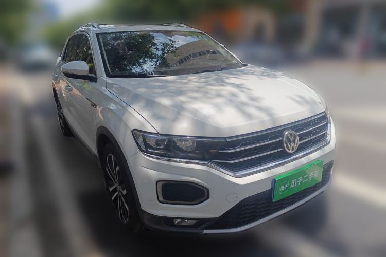Used Volkswagen T-ROC 2020 280TSI DSG Two-Wheel Drive Comfort Version Front Right 45 Deg