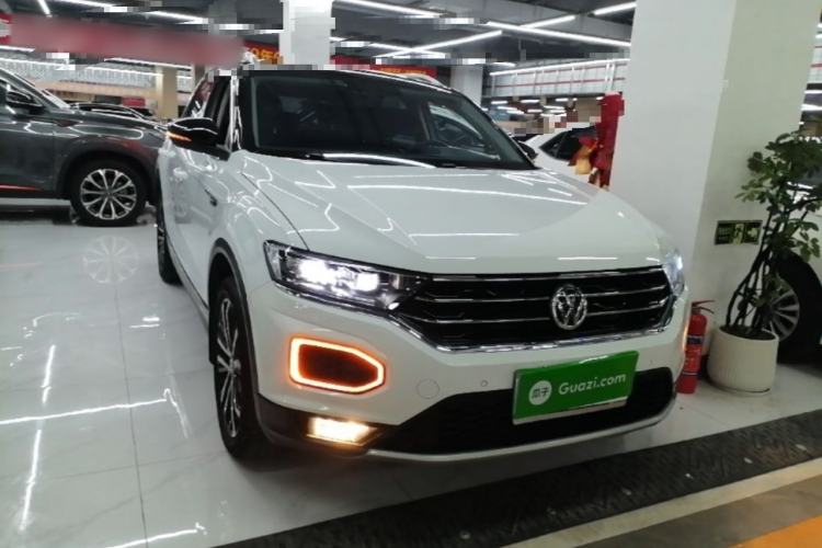 Used Volkswagen T-ROC 2020 280TSI DSG Two-Wheel Drive Comfort Version Front Right 45 Deg