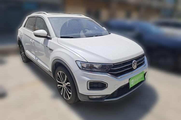 Used Volkswagen T-ROC 2020 280TSI DSG Two-Wheel-Drive Luxury Version Front Right 45 Deg
