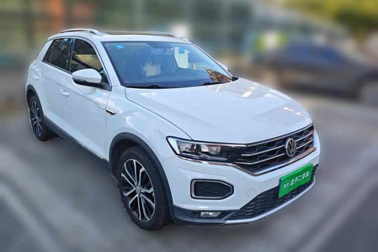 Used Volkswagen T-ROC 2020 280TSI DSG Two-Wheel Drive Comfort Version Front Right 45 Deg