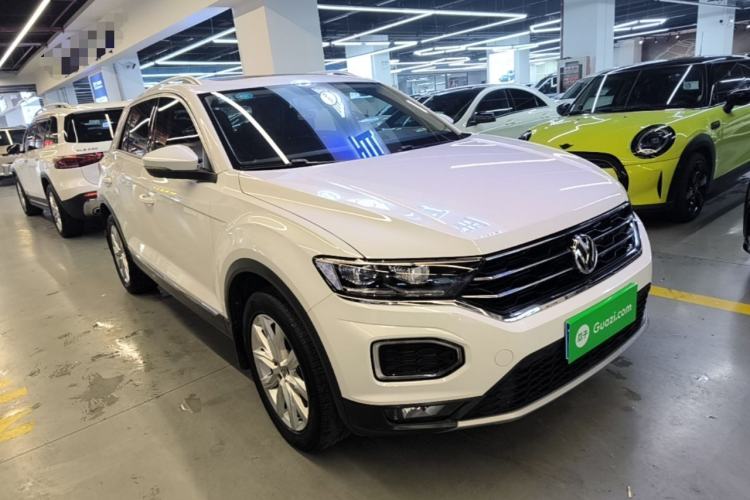 Used Volkswagen T-ROC 2020 230TSI DSG Two-Wheel Drive Advanced Version Front Right 45 Deg