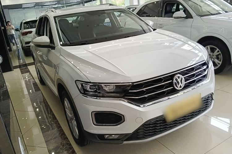 Used Volkswagen T-ROC 2020 230TSI DSG Two-Wheel Drive Advanced Version Front Right 45 Deg
