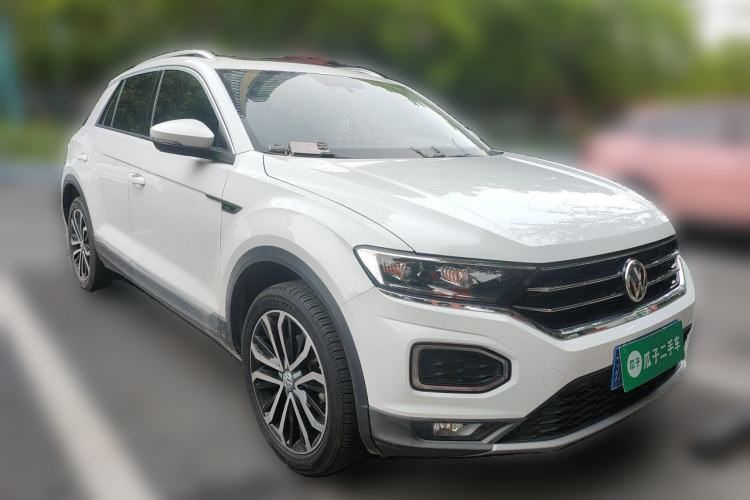 Used Volkswagen T-ROC 2020 280TSI DSG Two-Wheel Drive Comfort Version Front Right 45 Deg