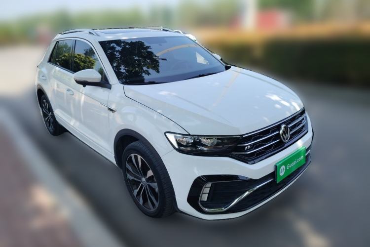 Used Volkswagen T-ROC 2020 280TSI DSG Two-Wheel Drive R-Line Pro Front Right 45 Deg