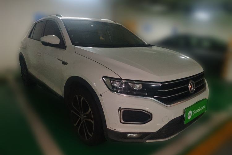 Used Volkswagen T-ROC 2020 280TSI DSG Two-Wheel Drive Comfort Version Front Right 45 Deg