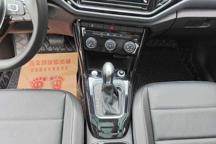 Used Volkswagen T-ROC 2020 280TSI DSG Two-Wheel Drive Comfort Version Gear Lever