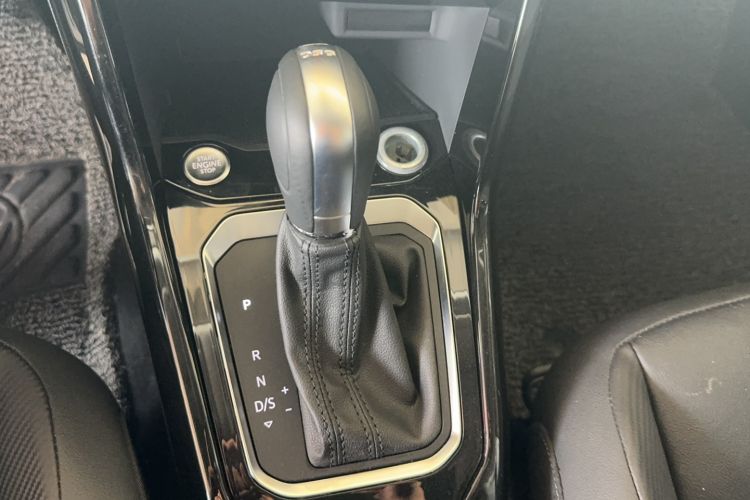 Used Volkswagen T-ROC 2020 280TSI DSG Two-Wheel Drive Comfort Version Gear Lever