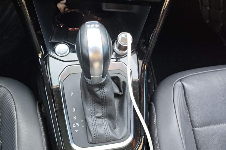 Used Volkswagen T-ROC 2020 280TSI DSG Two-Wheel Drive Comfort Version Gear Lever
