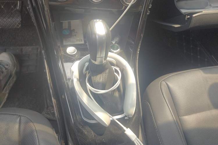 Used Volkswagen T-ROC 2020 280TSI DSG Two-Wheel Drive Comfort Version Gear Lever