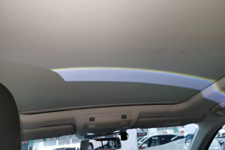 Used Volkswagen T-ROC 2020 280TSI DSG Two-Wheel Drive Comfort Version Headliner