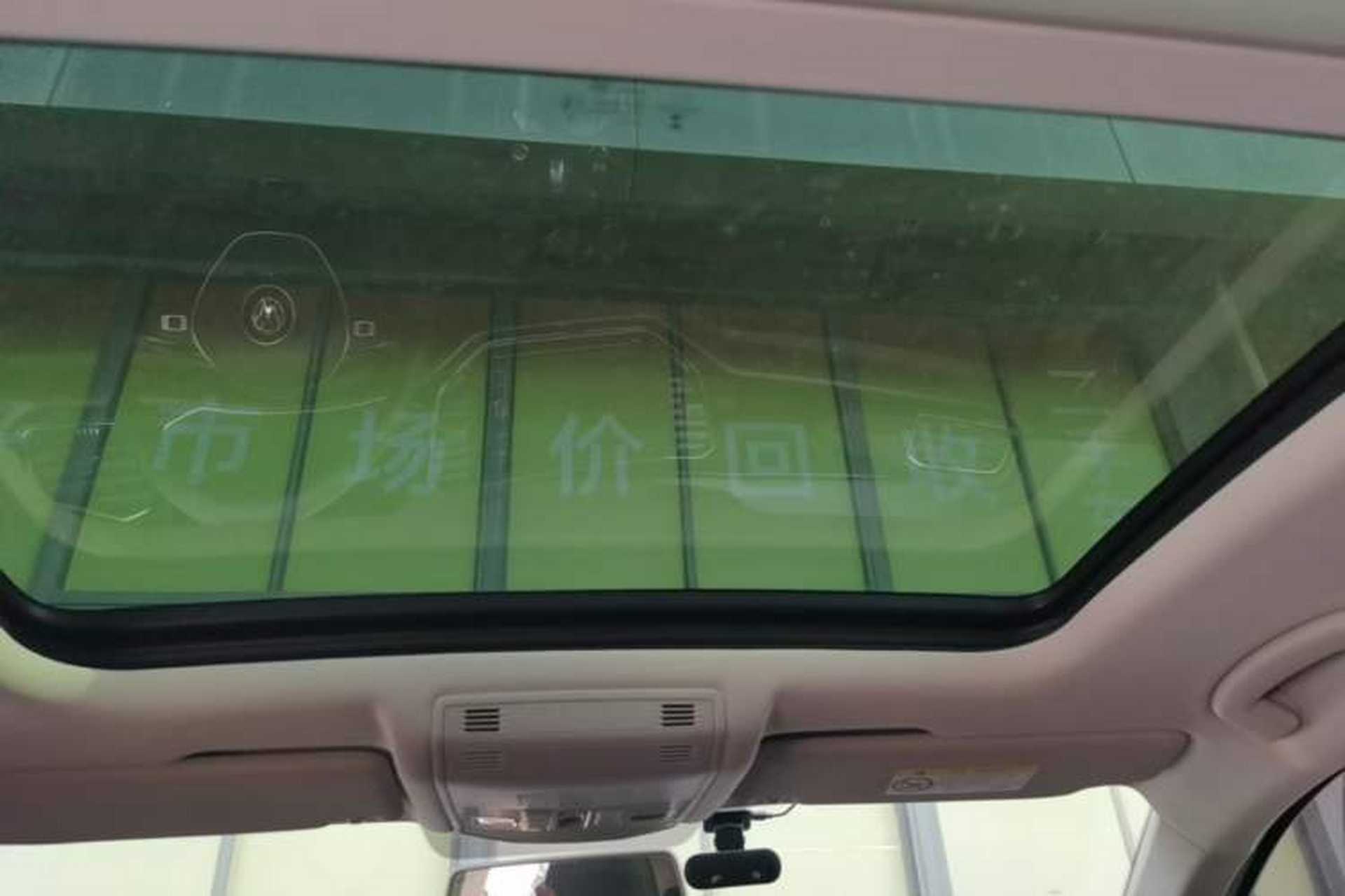 Used Volkswagen T-ROC 2020 280TSI DSG Two-Wheel Drive Comfort Version Headliner