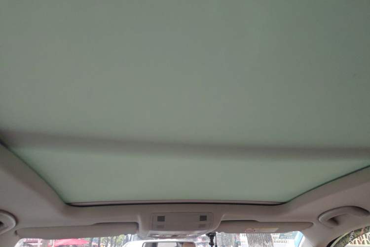 Used Volkswagen T-ROC 2020 230TSI DSG Two-Wheel Drive Advanced Version Headliner