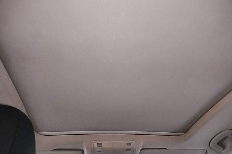 Used Volkswagen T-ROC 2020 230TSI DSG Two-Wheel Drive Advanced Version Headliner