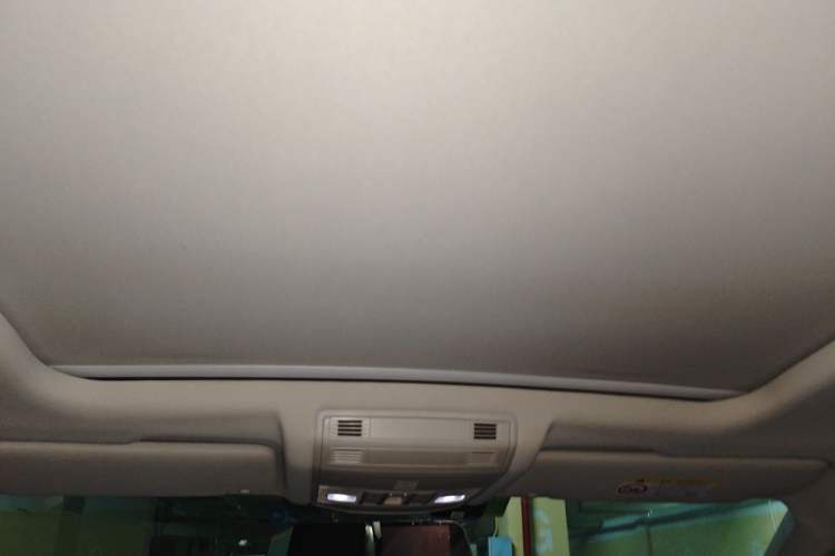 Used Volkswagen T-ROC 2020 230TSI DSG Two-Wheel Drive Advanced Version Headliner